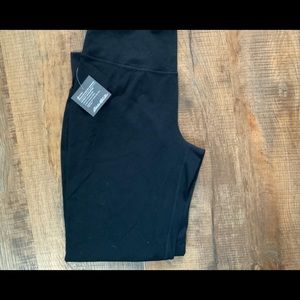 NWT Eddie Bauer Black WR Movement Lux Jogger